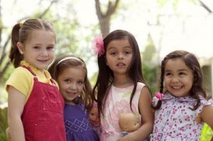 Foto de cuatro niñas.